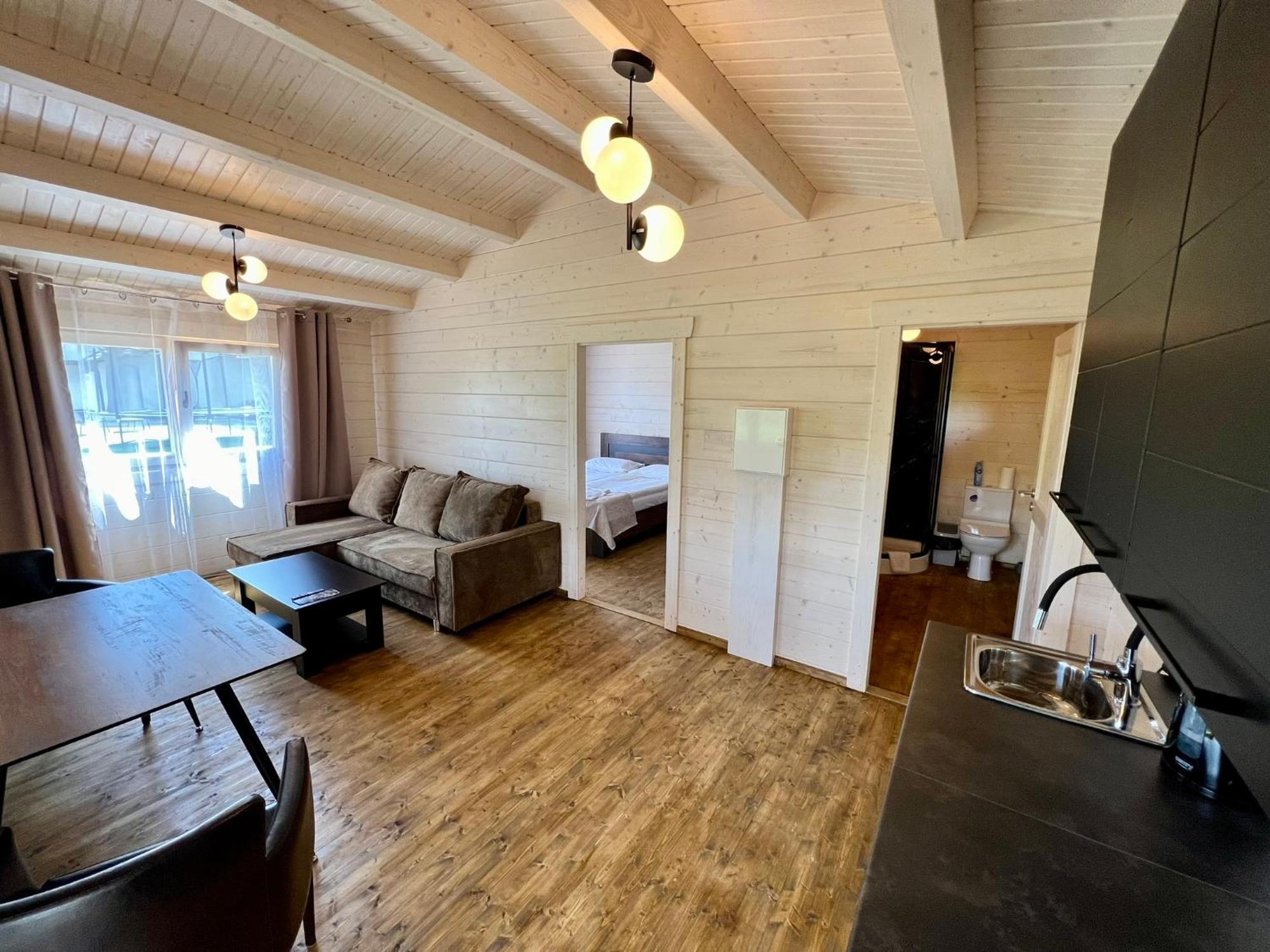 Hotel Butenas Tyla 2*